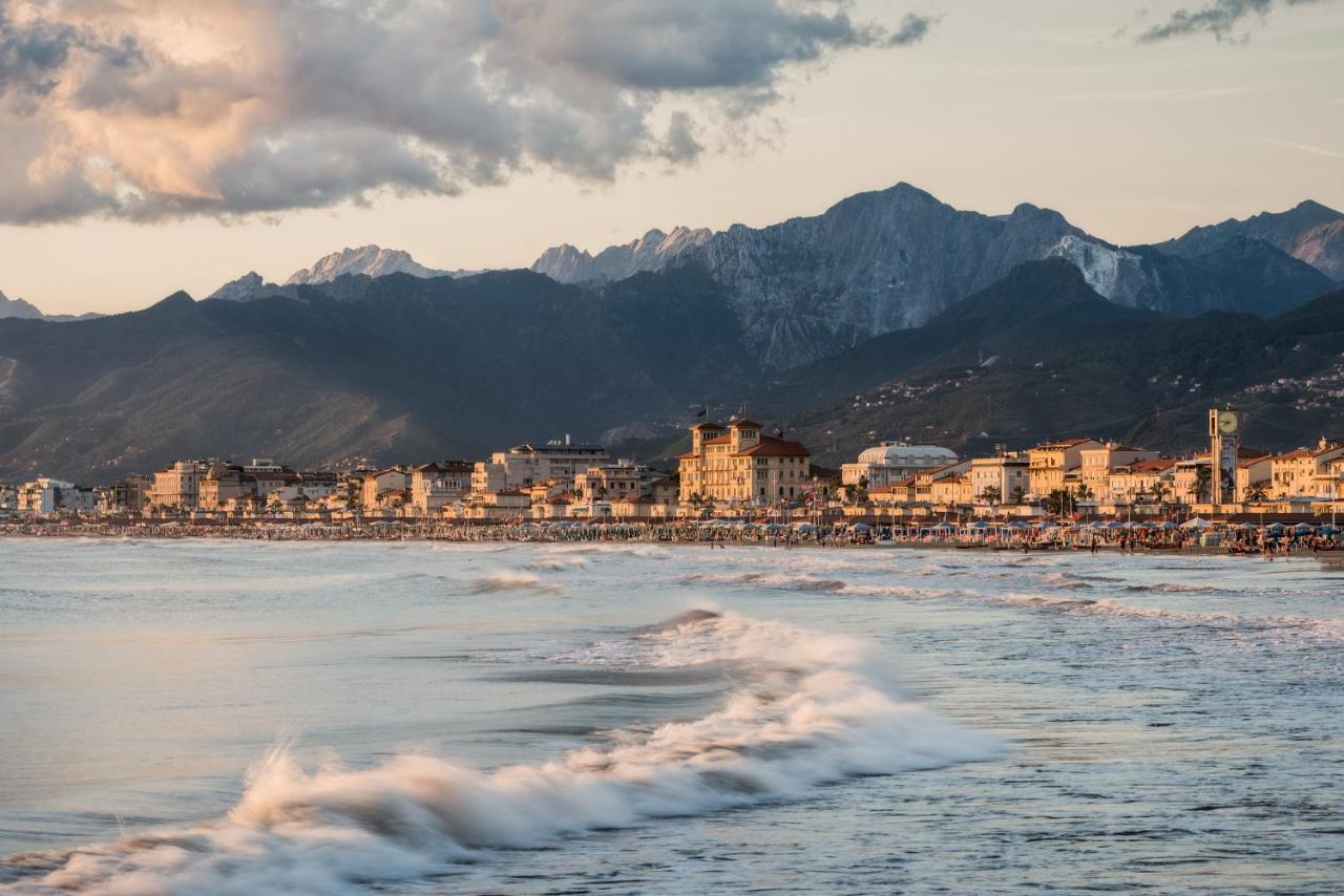 Bed and Breakfast Il Sole Antico Viareggio Exterior foto